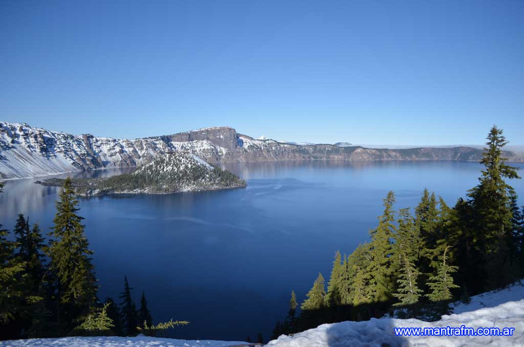 wpid-crater_lake_big.JPG-2013-05-9-19-45.jpg